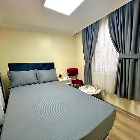 Taksim Pera Golden Hotel 3*