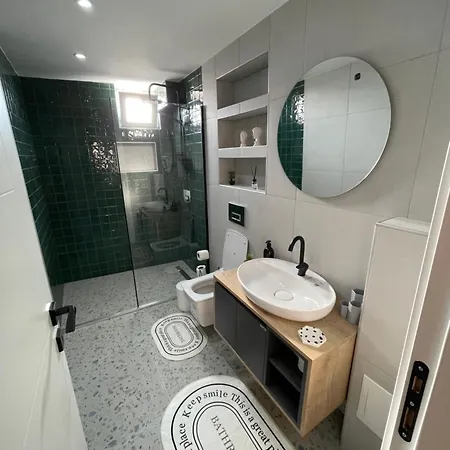 Golden Arrow Deluex Dublex Apartment Istanbul