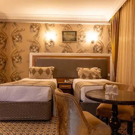 Grand Rosa Hotel 2*