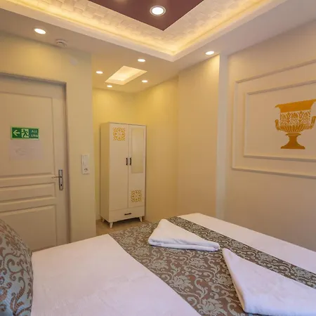 Grand Bella