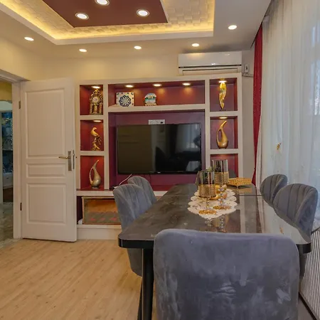 Grand Bella Aparthotel *