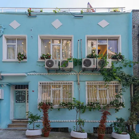 Grand Bella Aparthotel