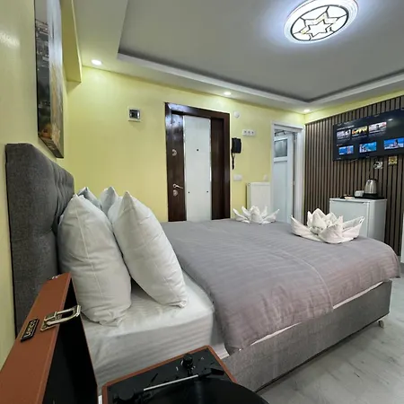 Hotel Ozer &