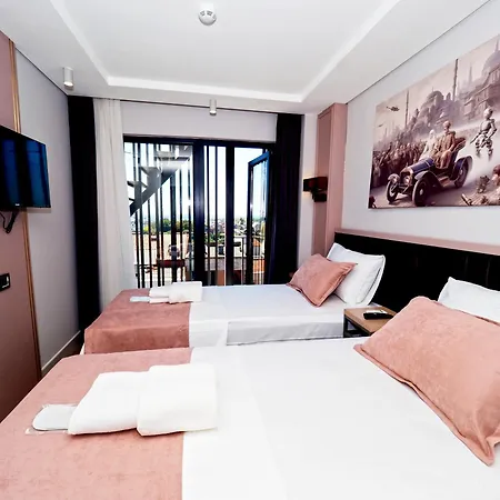 Premium Old Hotel 3*