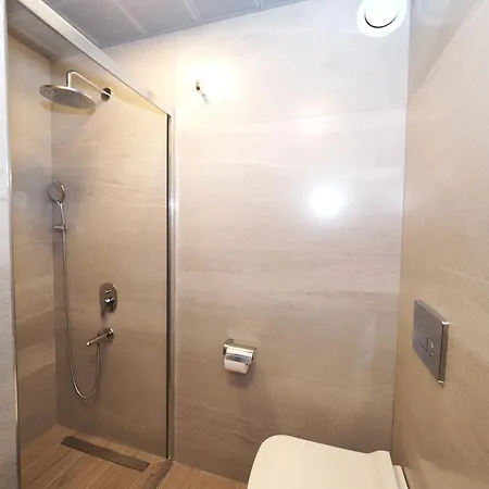 Premium Old Hotel