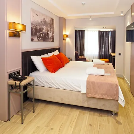 Premium Old Hotel