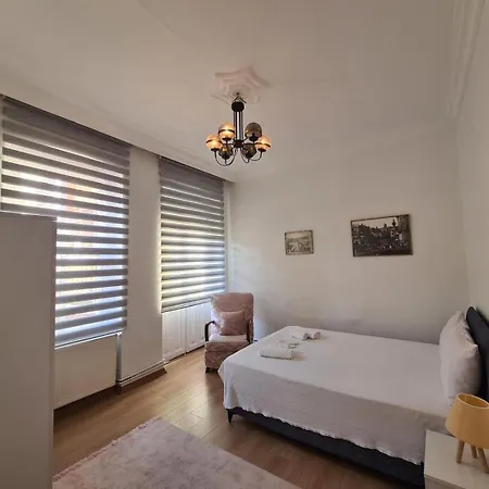 Mateo Apartment *