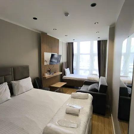 Edwin 3* Istanbul