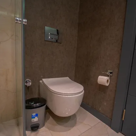 Comfortable 2bedroom In Apartment *