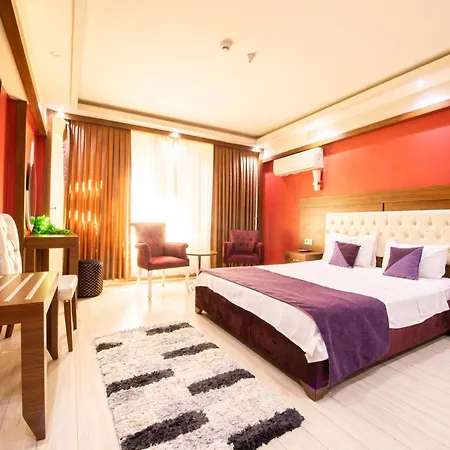 Aparthotel Pera