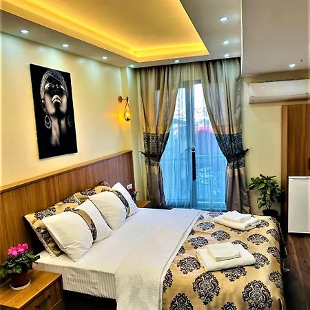 Hotel By Historia