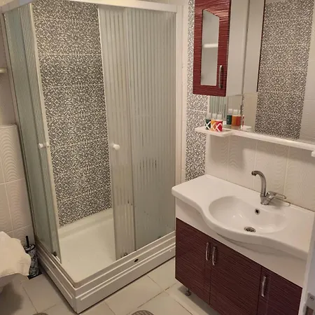 Kadikoy Merkezi Konumda * Istanbul