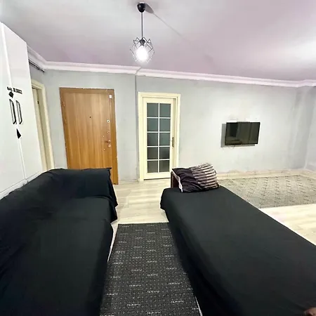 Life Hotel& Breakfast Апарт-отель *
