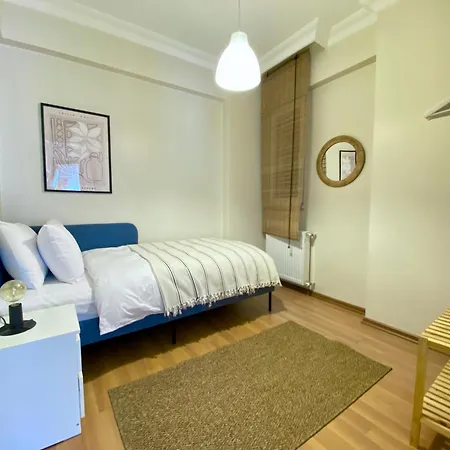 Spacious & Center 3 Bedroom Flat - No2 Istanbul