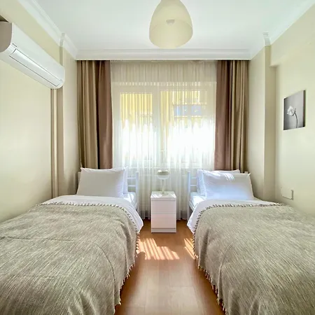 Spacious & Center 3 Bedroom Flat - No2 Apartment Istanbul