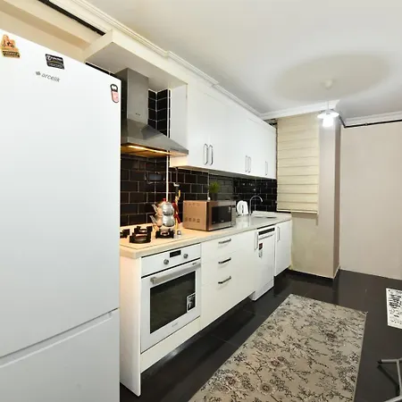 Aparthotel Luxury *