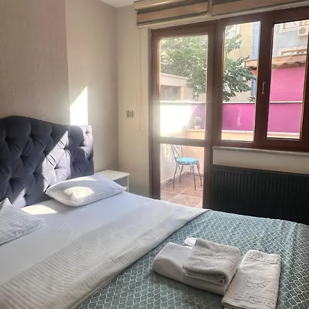 Taksim Castle Aparthotel *