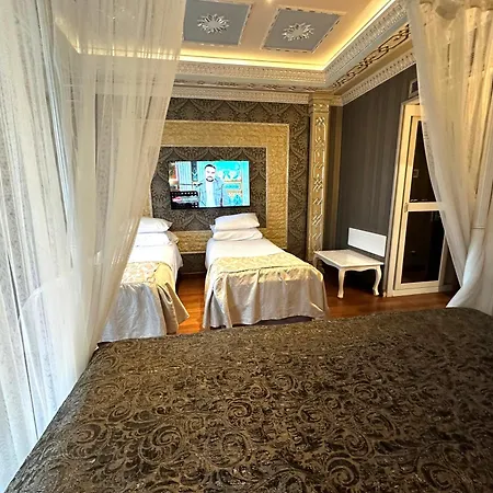 Golden Horn Hotel