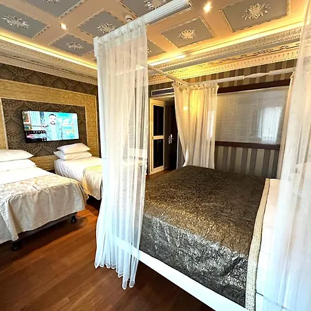 Hotel Golden Horn