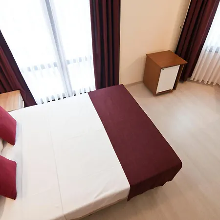 Hotel Artefes Old City