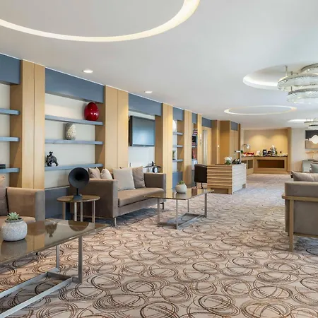 Ramada Plaza By Wyndham Tekstilkent מלון איסטמבול