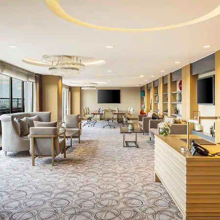 Ramada Plaza By Wyndham Tekstilkent