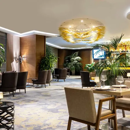 מלון Ramada Plaza By Wyndham Tekstilkent 5*