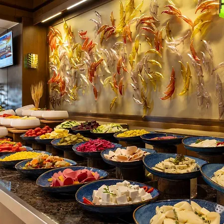 Ramada Plaza By Wyndham Tekstilkent 5* Istanbul