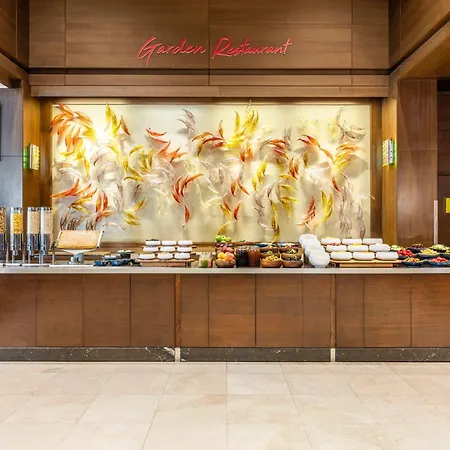 Ramada Plaza By Wyndham Tekstilkent מלון 5*