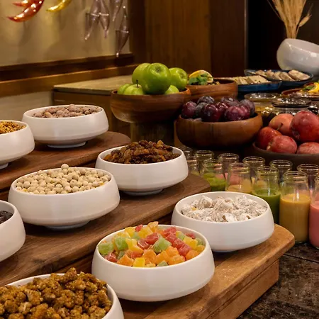 Ramada Plaza By Wyndham Tekstilkent Istanbul