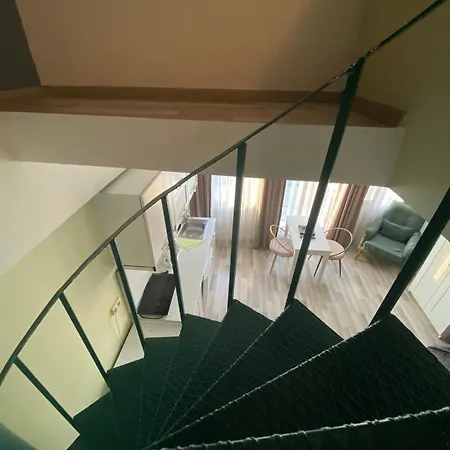 Hub Flats 4*