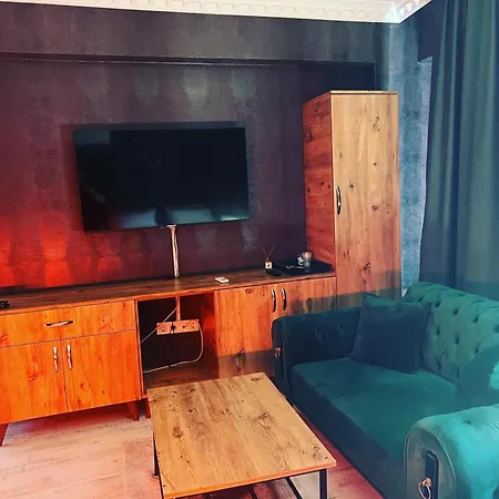Hotel Kral Suits *