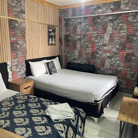 Kral Suits Istanbul