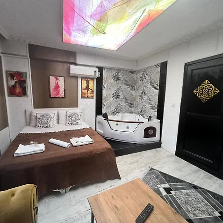 Hotel Kral Suits Istanbul