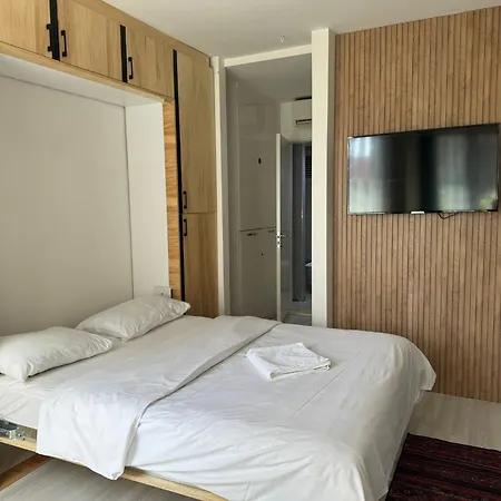 Hub Flats Hotel 4*