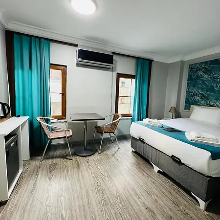 Bed & Breakfast Taksim Dora *