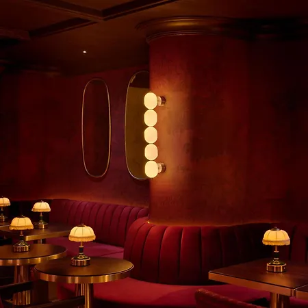Shining Star Hotel