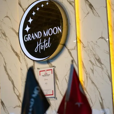 Grand Moon Otel *