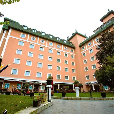 The Park Merter Hotel *