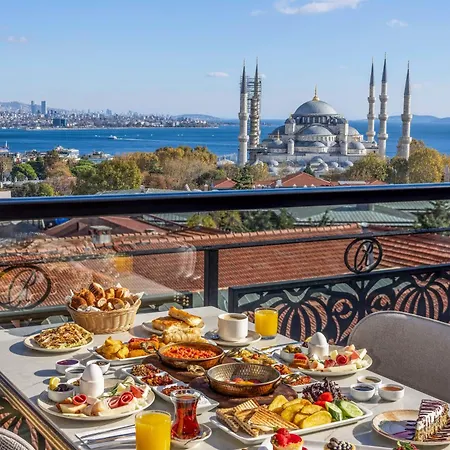 Rast Sultanahmet Hotel 4*