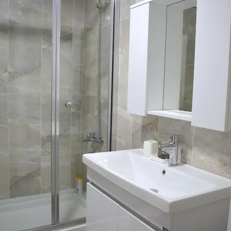 Apartment Two Bedroom King Bh46