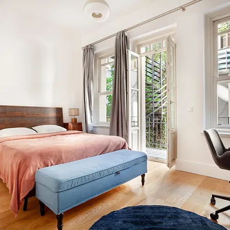 Noa - Lueleci Hendek 54 Istanbul
