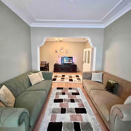 2 Bedroom Available For Longterm *