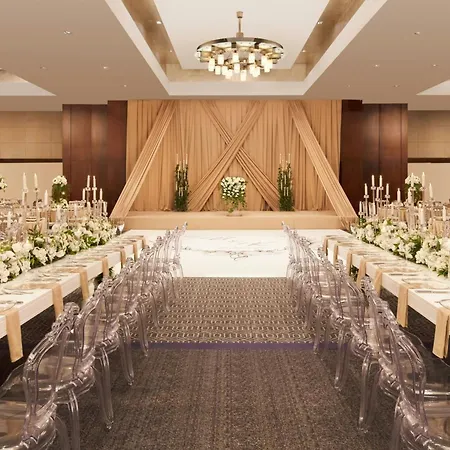 Sheraton Levent Hotel 5*