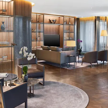 Otel The St. Regis 5*