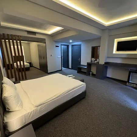 Hotel Gardan *
