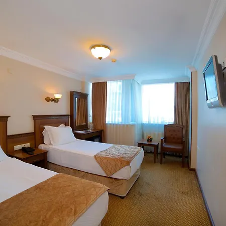 Hotel Grand Unal