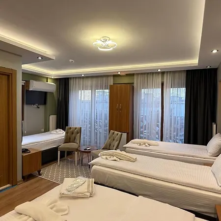 Mamma Marya Hotel 3*