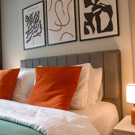 Brand New With Bedroom & Office Istanbul
