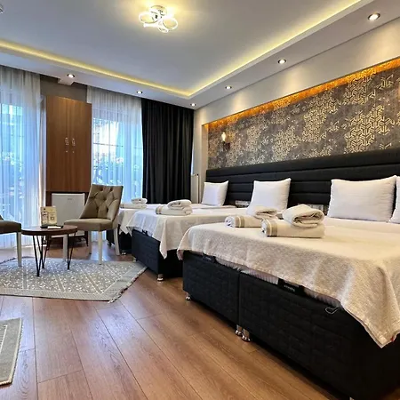 Mamma Marya Hotel 3*